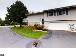 11166 Xavier Ct, Bloomington, MN 55437