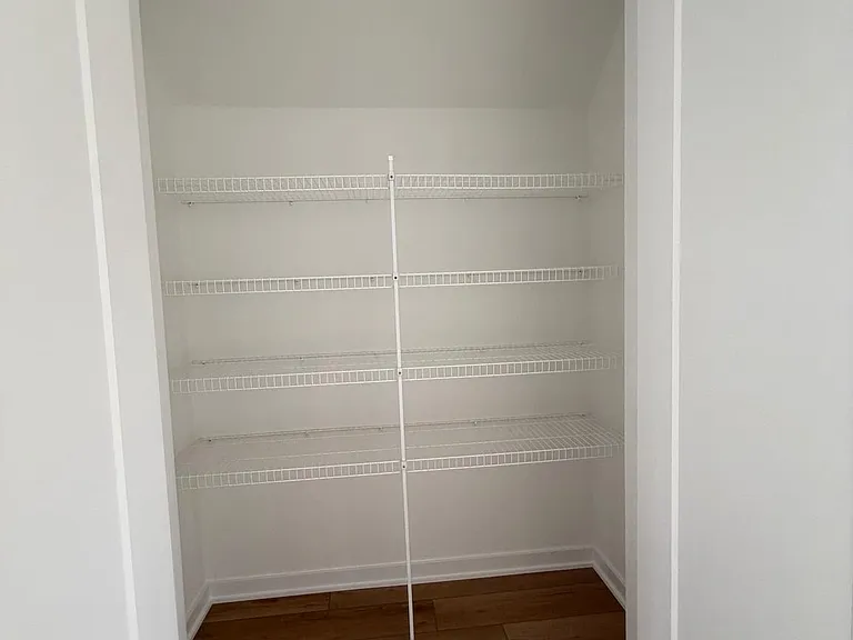 111 Brianna Ct #6 — Photo 14