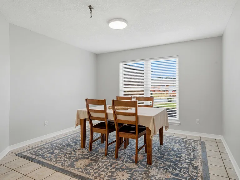 519 Batten Blvd — Photo 21