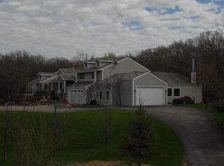 5443 Whalen Rd, Fitchburg, WI 53575