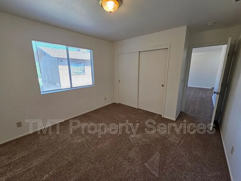 228 McFarland St #6 — Photo 13