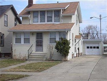 1st image of 51 E 221st St