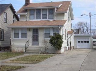 51 E 221st St, Euclid, OH 44123
