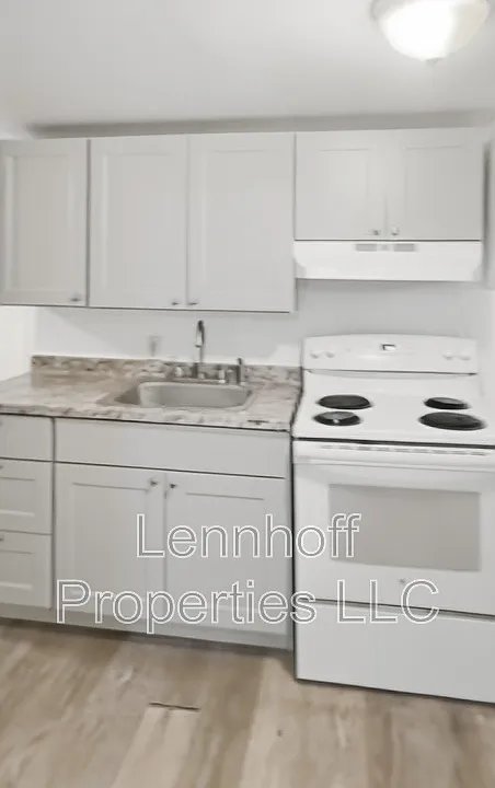 11 Nevada St #1