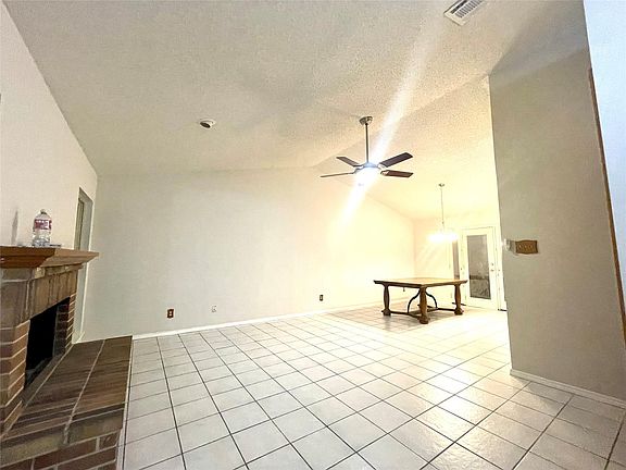 5th image of 4425 Durango Ln