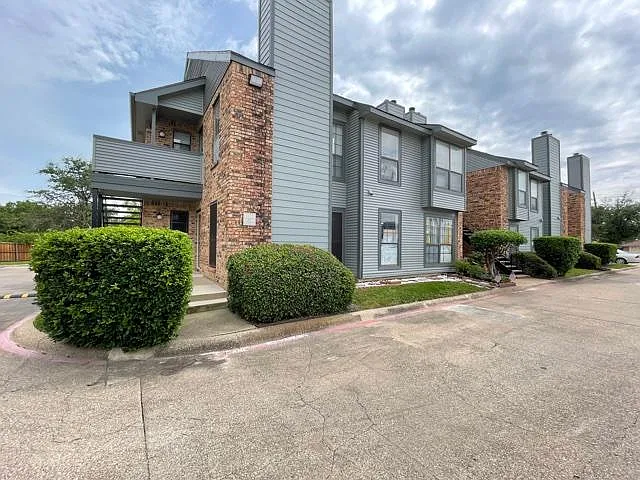 1 bed, 650 sqft, $1,050 — Photo 2