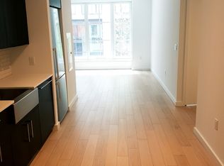 535 W 43rd St N #1D, New York, NY 10036