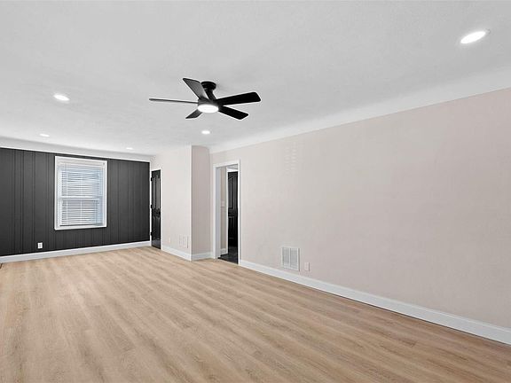 4th image of 404 Lee Ave