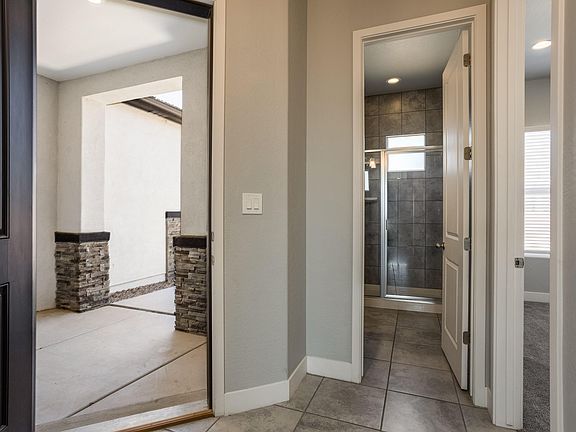 5th image of 144 Ballerina Ct NW