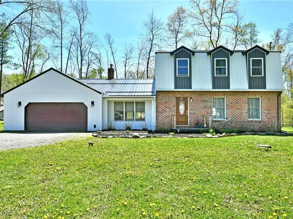 372 Center St E, Warren, OH 44481