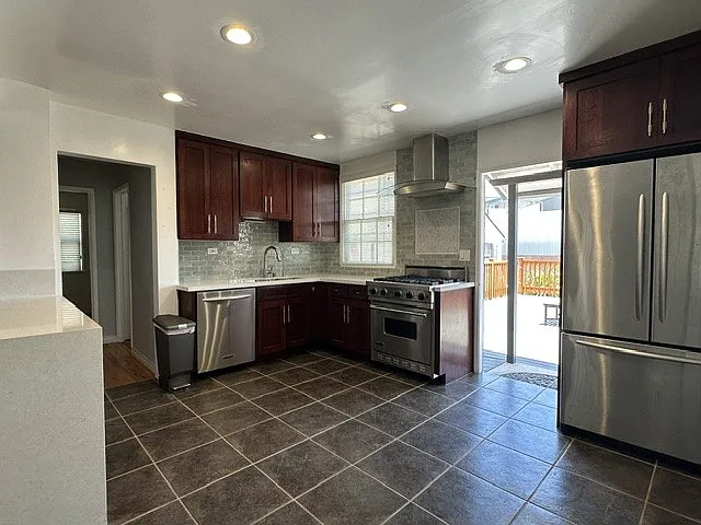 Kitchen #1