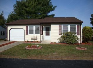 59 Chelsea Dr, Whiting, NJ