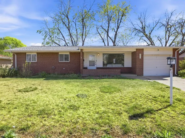 2216 12th St, Greeley, CO 80631