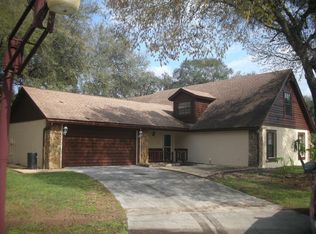 5338 Bernadette Dr, Zephyrhills, FL 33541