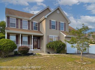 37 David Dr, Barnegat, NJ 08005