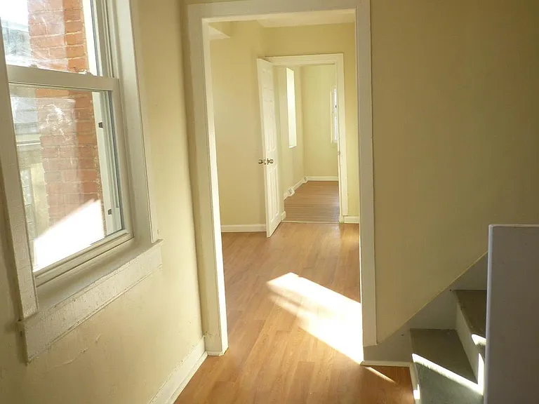 504 S Washington St — Photo 23
