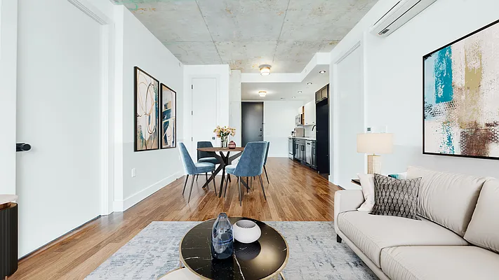 Rented by Nooklyn NYC LLC | media 90