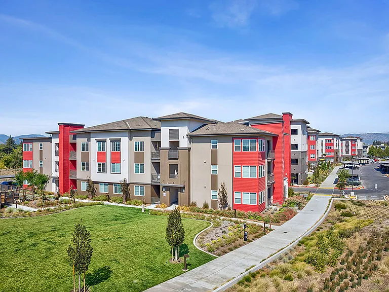 The Braydon Apartments — Photo 66
