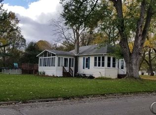 1521 Frederick St, Owosso, MI 48867