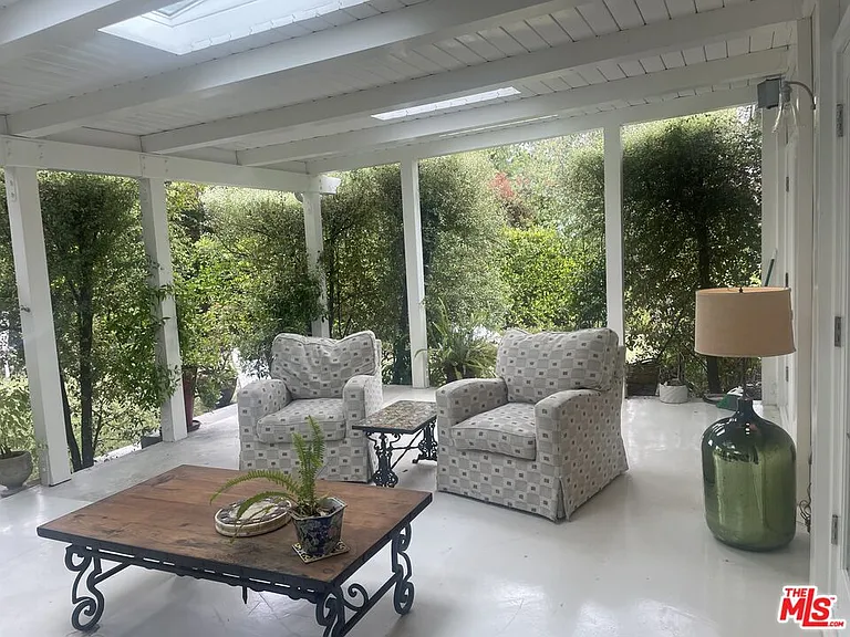 13324 W Sunset Blvd — Photo 17