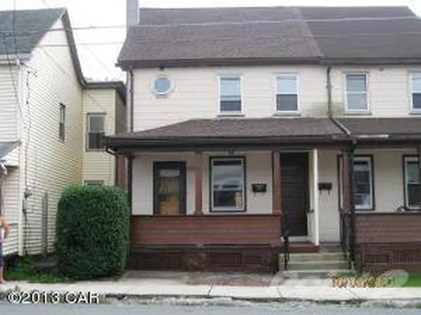 219 W Catawissa St, Nesquehoning, PA 18240