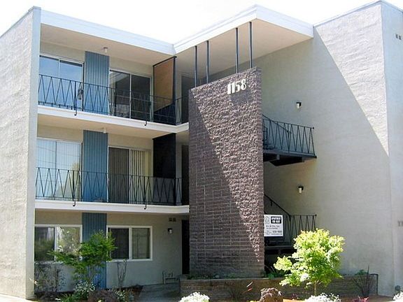 2nd image of 1158 Park Ave APT L