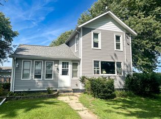 1745 Tampico Rd, Tampico, IL 61283