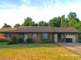 8008 NW 50th St, Bethany, OK 73008