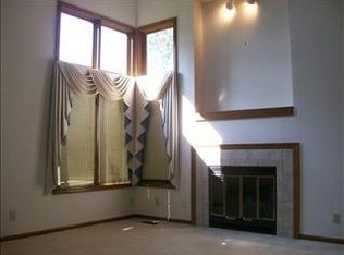 4840 S 122nd Ct, Omaha, NE 68137