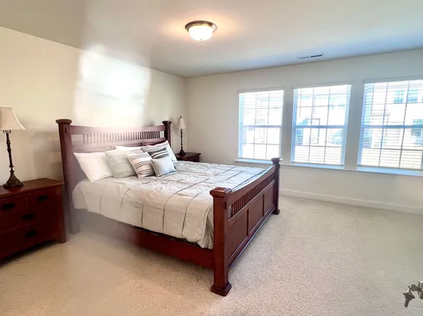 (undisclosed Address), Clayton, NC 27527