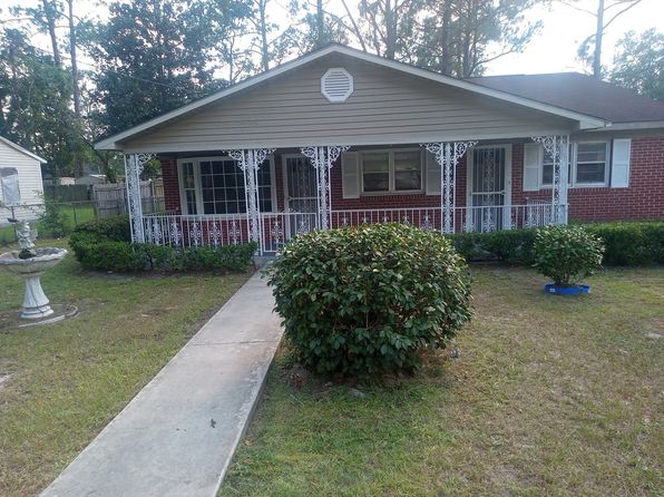1409 Bunche St