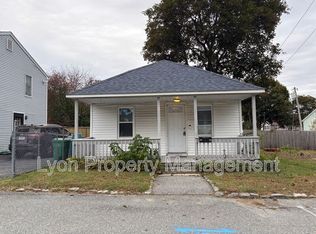 15 Harvard Ave, Warwick, RI 02889