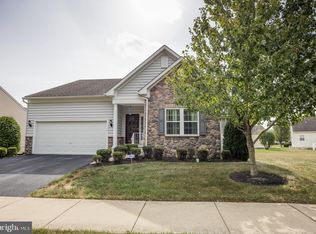 535 Hambleton Ln, Newark, DE 19702