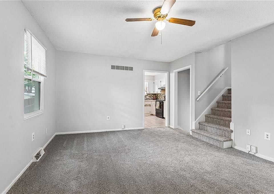 1st image of 515 S Cardinal Dr