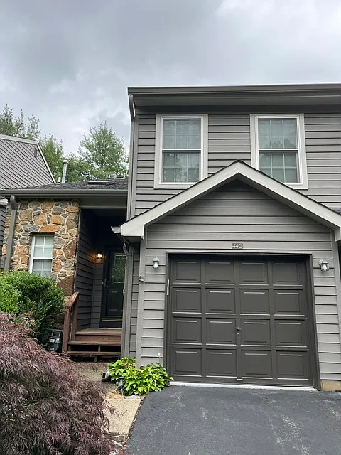2 bed, 2.5 bath, 1559 sqft, $3,700 — Photo 1