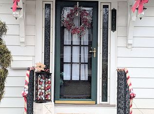 1208 N Harriman St, Appleton, WI 54911