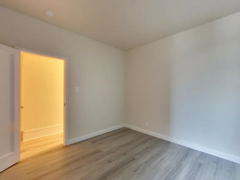 616 Hayes St #3 — Photo 9
