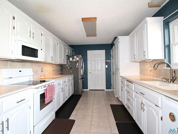 2nd image of 2109 Northglen Dr