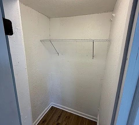 5th image of 1877 Montgomery Ave #2