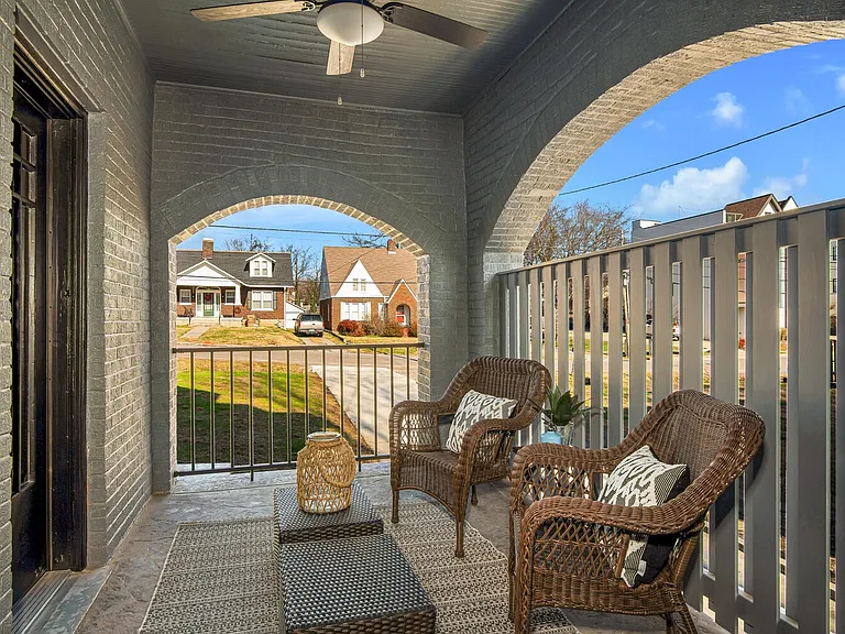 1026 Fairwin Ave — Photo 40