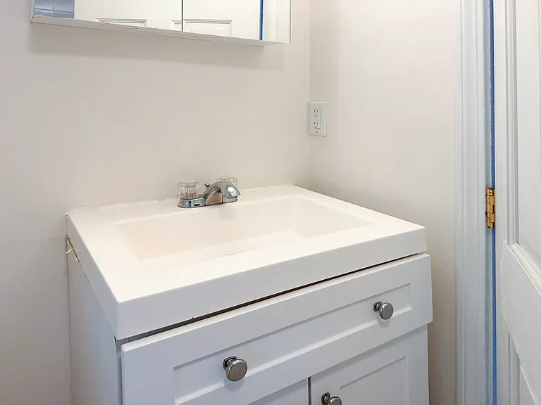 327A Palmer Ave — Photo 7