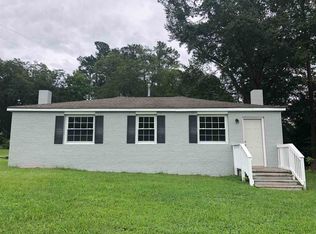 11 W Clark Rd, Inman, SC 29349