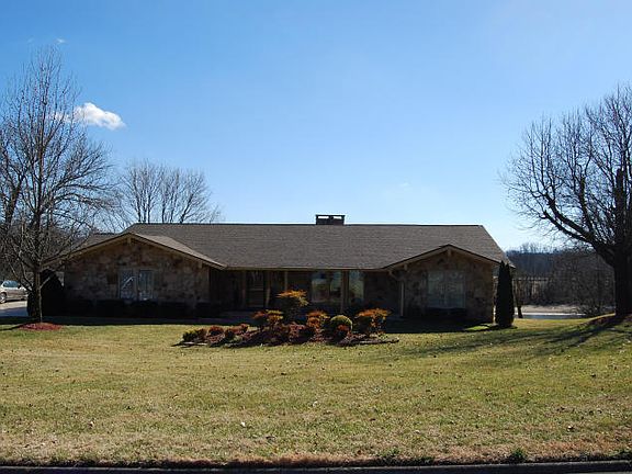 3rd image of 3708 Rivertrace Ln