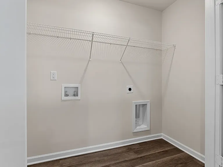 552 Corkscrew Ln — Photo 17