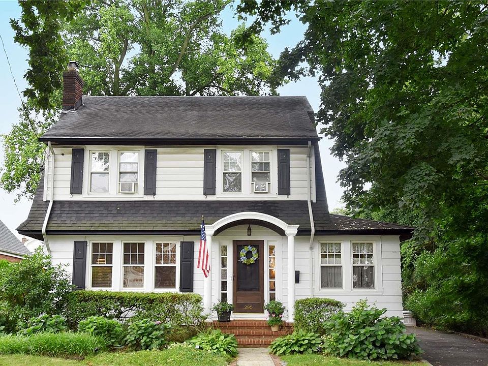 1st image of 290 Crocus Avenue