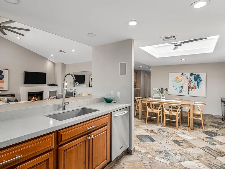 73299 Phoebe Ct — Photo 21