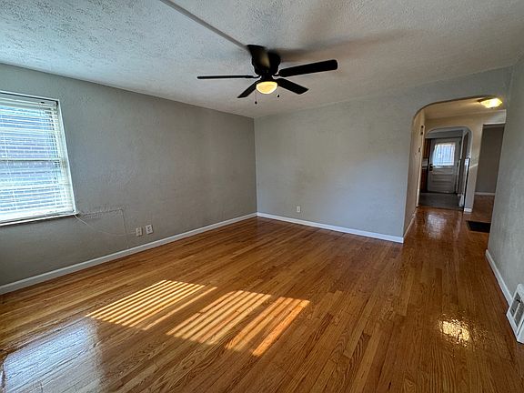 5th image of 6621 Marmaduke Ave