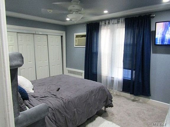 3rd image of 23605 88th Ave