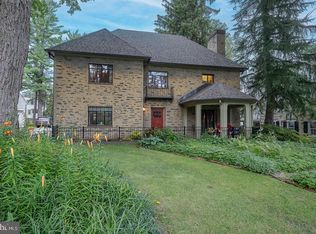 190 Lakeside Rd, Ardmore, PA 19003