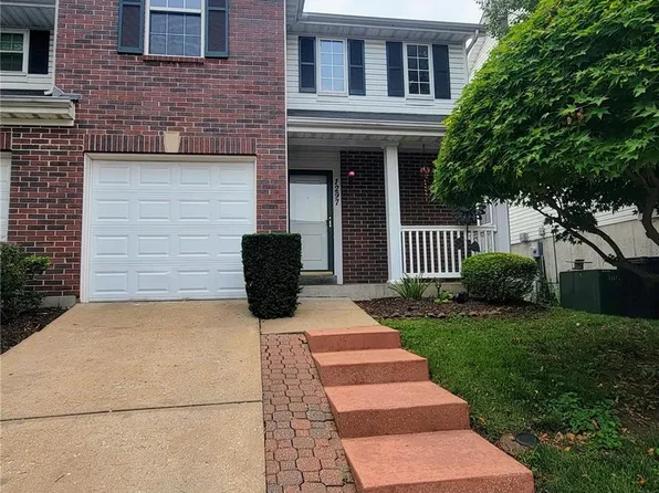 1297 Big Bend Crossing Dr, Valley Park, MO 63088